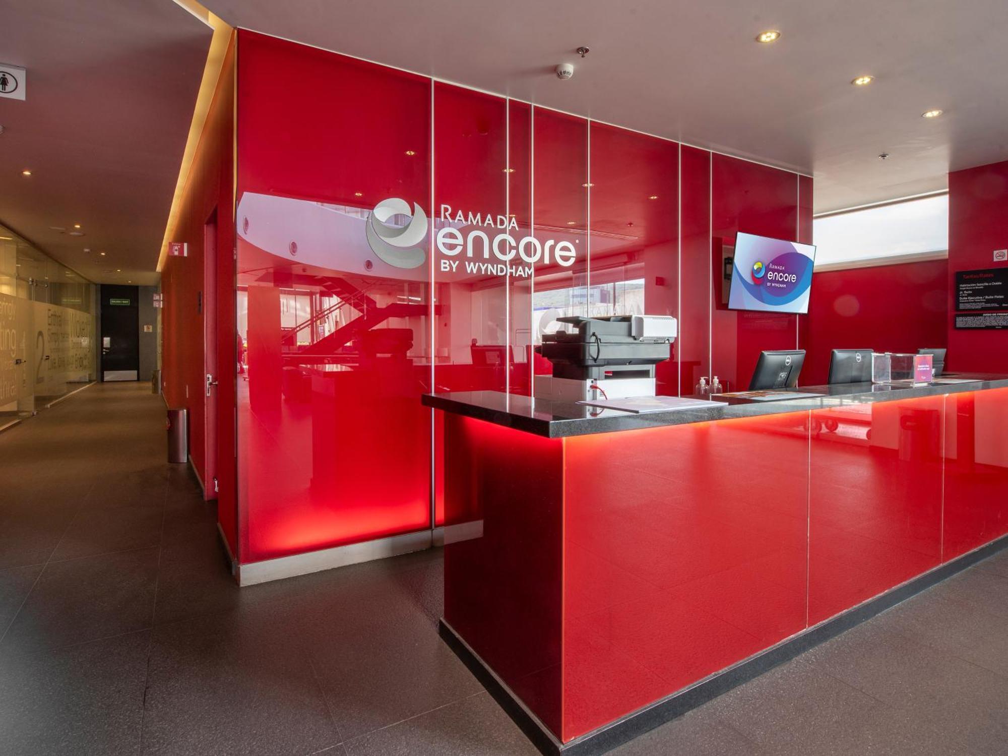 Ramada Encore By Wyndham Puebla de Zaragoza Esterno foto