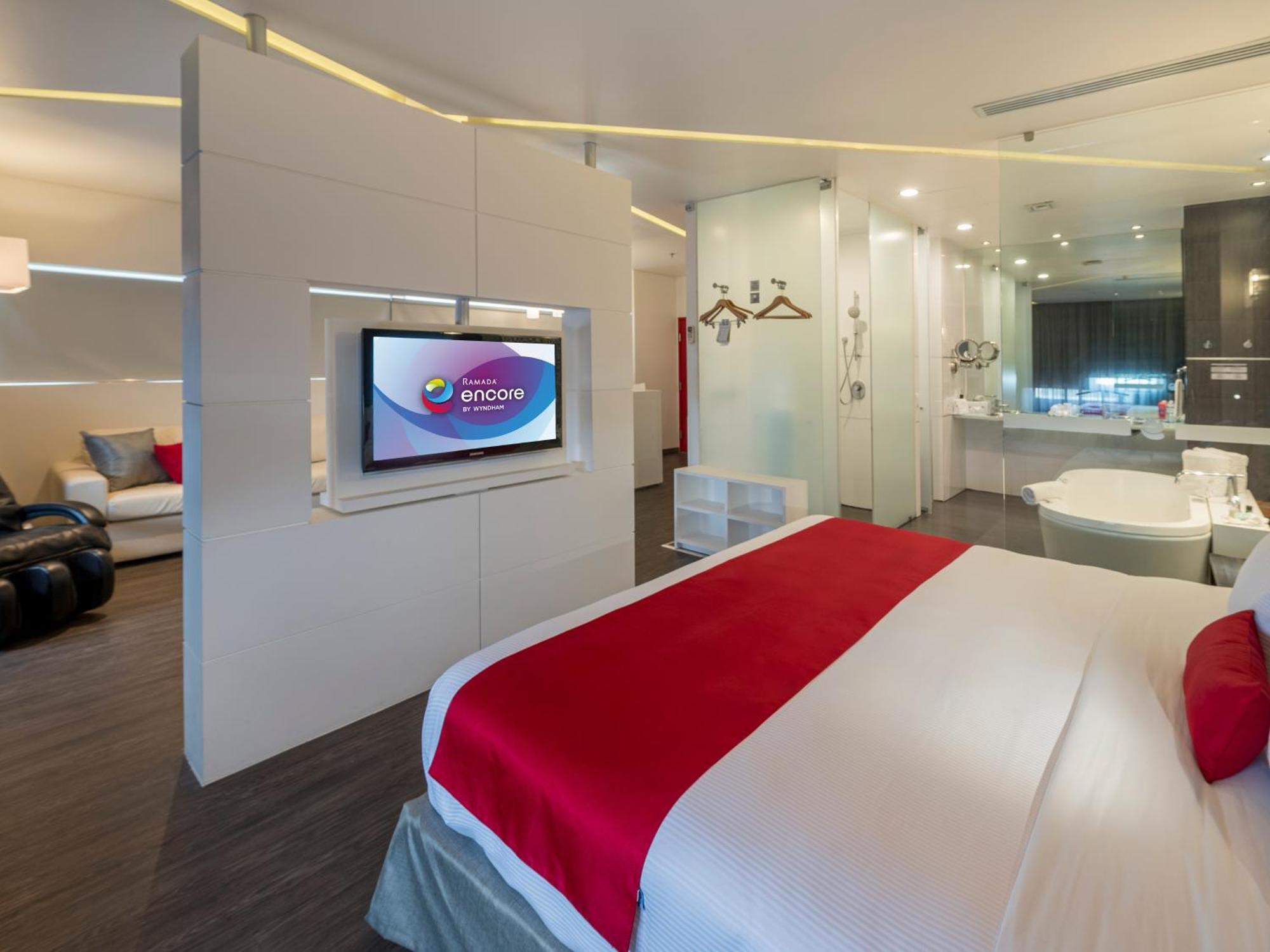 Ramada Encore By Wyndham Puebla de Zaragoza Esterno foto