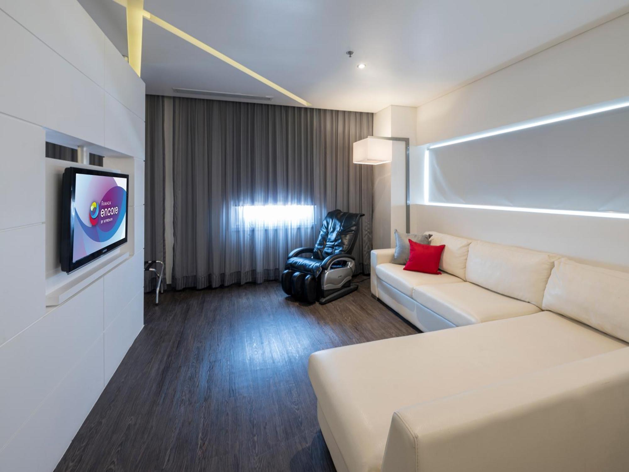 Ramada Encore By Wyndham Puebla de Zaragoza Esterno foto